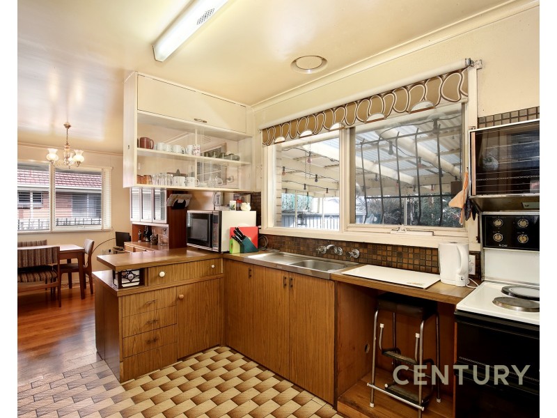 1 Kalimna Avenue, Noble Park VIC 3174