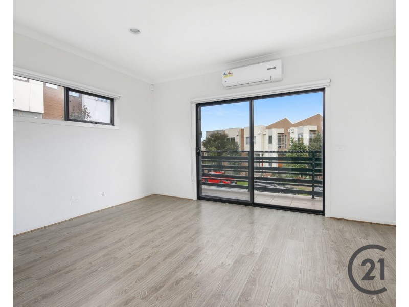 8 Huckson Street, Dandenong VIC 3175