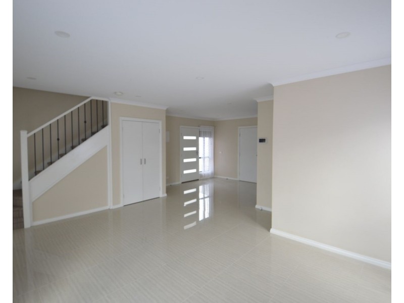 4/112 James Street, Dandenong VIC 3175