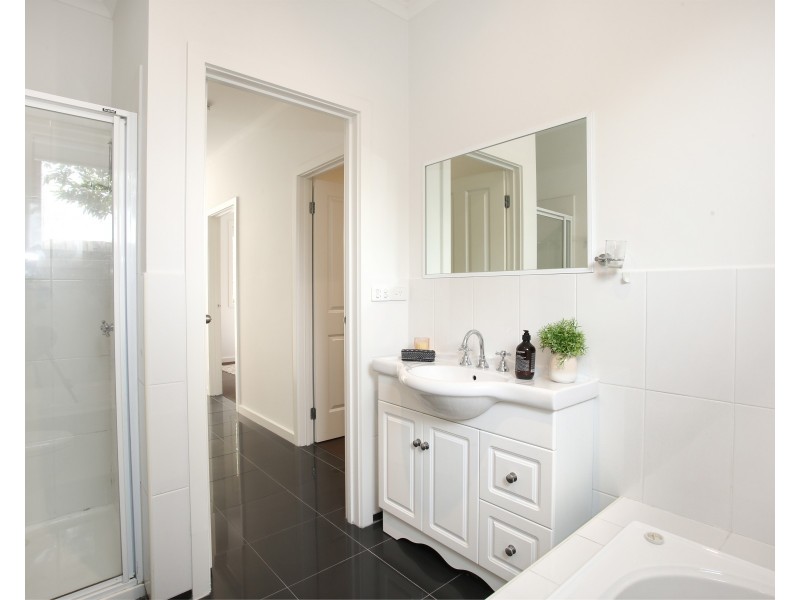 4/41 Noble Street, Noble Park VIC 3174