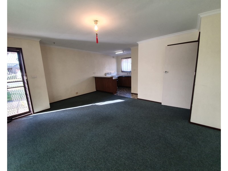 1/49 Taylor Street, Cranbourne VIC 3977