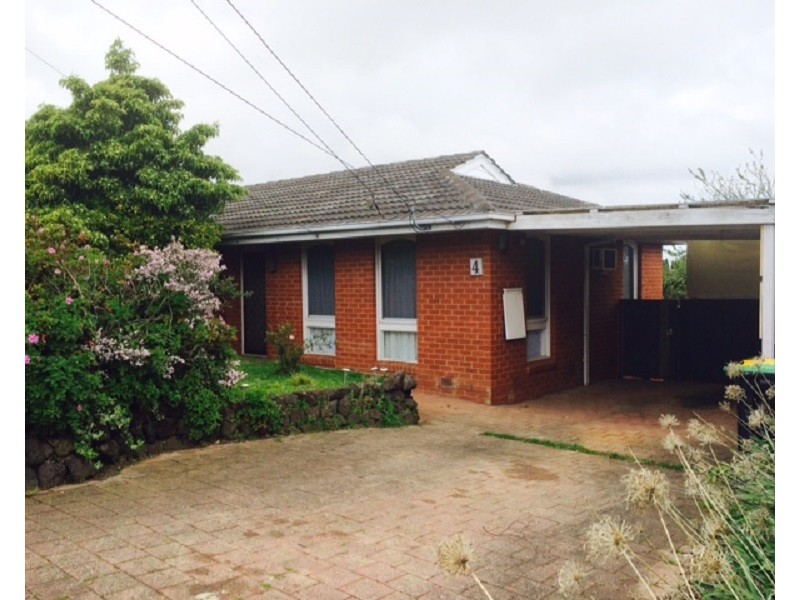 4 Kaye Court, Dandenong North VIC 3175