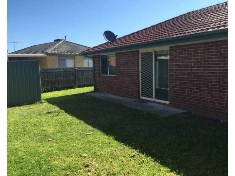 29  Genoa Way, Cranbourne West VIC 3977