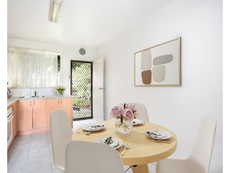 2/2  Edith Street, Dandenong VIC 3175