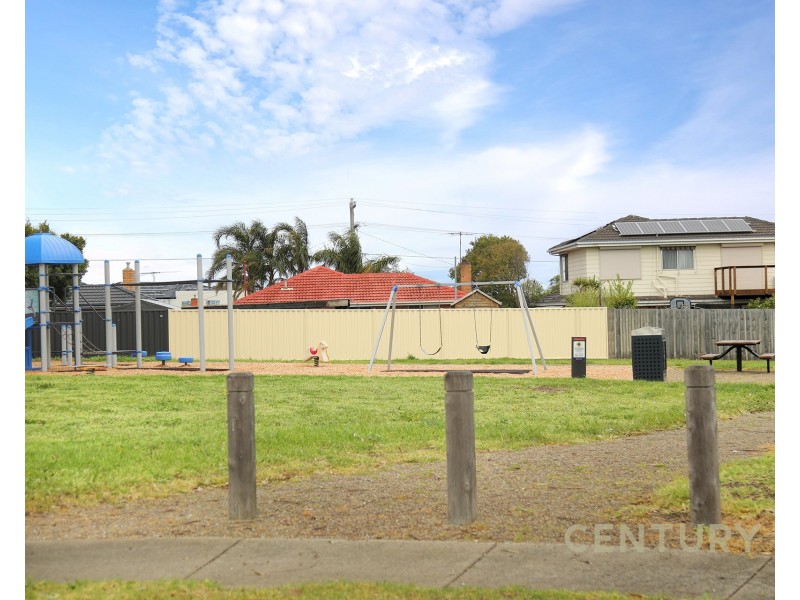 13 Greenglade Court, Noble Park VIC 3174