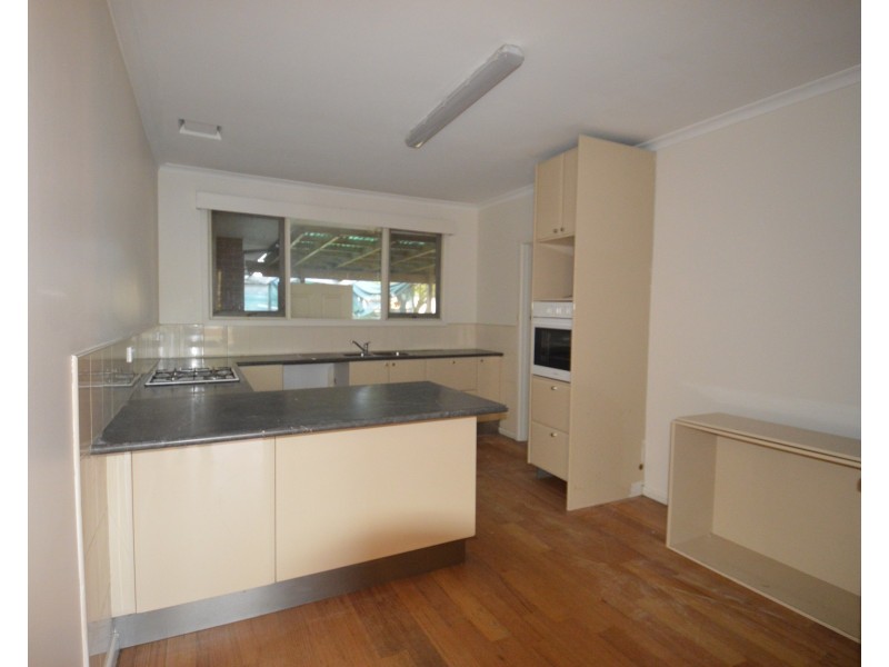 1 McLennan Street, Eumemmerring VIC 3177