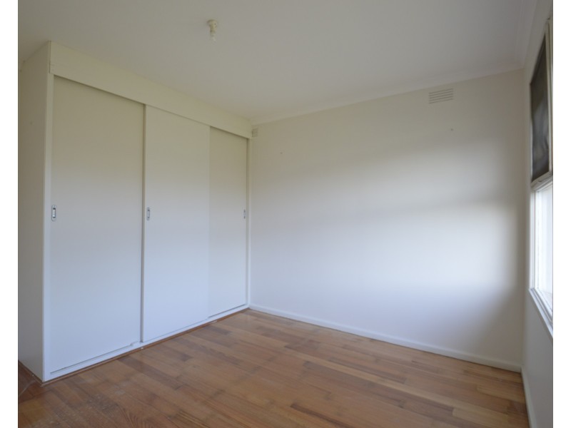 1 McLennan Street, Eumemmerring VIC 3177