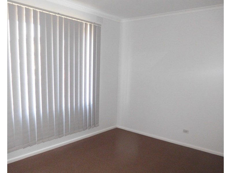 1/1 James Street, Dandenong VIC 3175