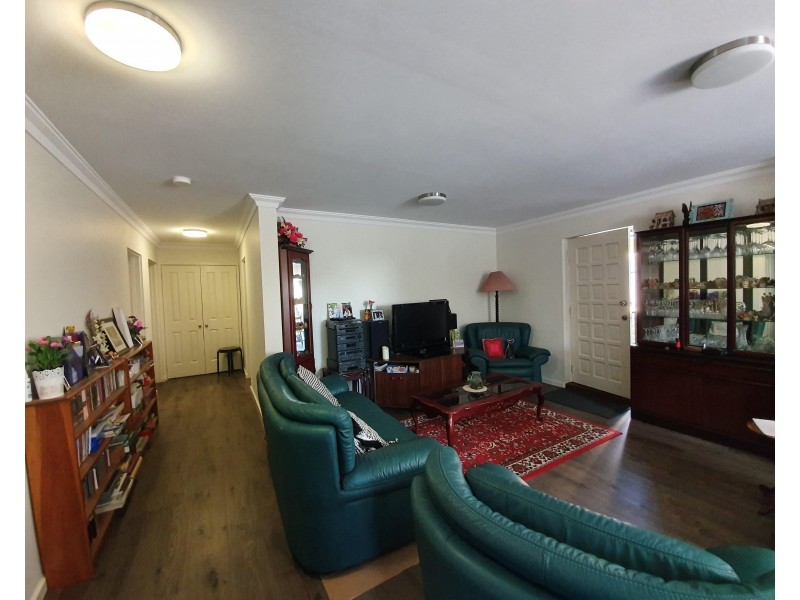 34A  Pinehill Drive, Frankston VIC 3199