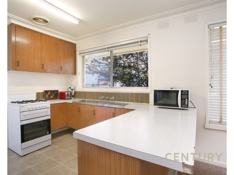 73a – 73b Heyington Crescent, Noble Park North VIC 3174