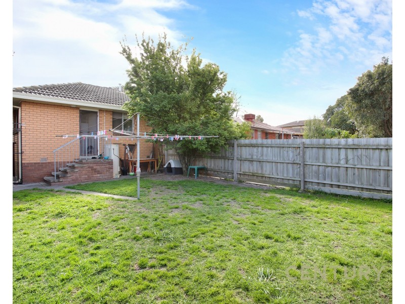 73a – 73b Heyington Crescent, Noble Park North VIC 3174