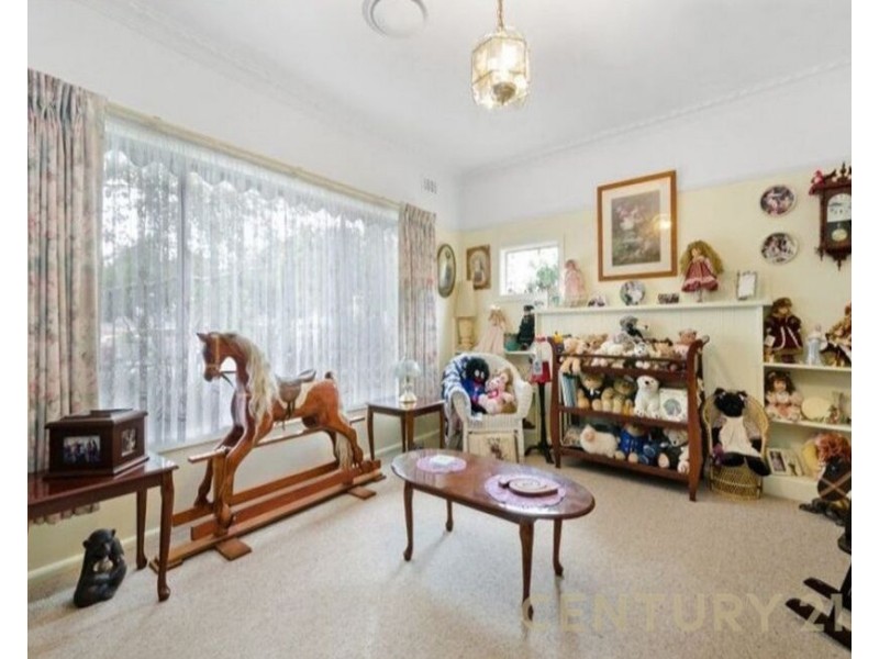 33 Nockolds Crescent, Noble Park VIC 3174