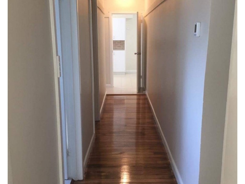 5 Gloria Avenue, Dandenong North VIC 3175