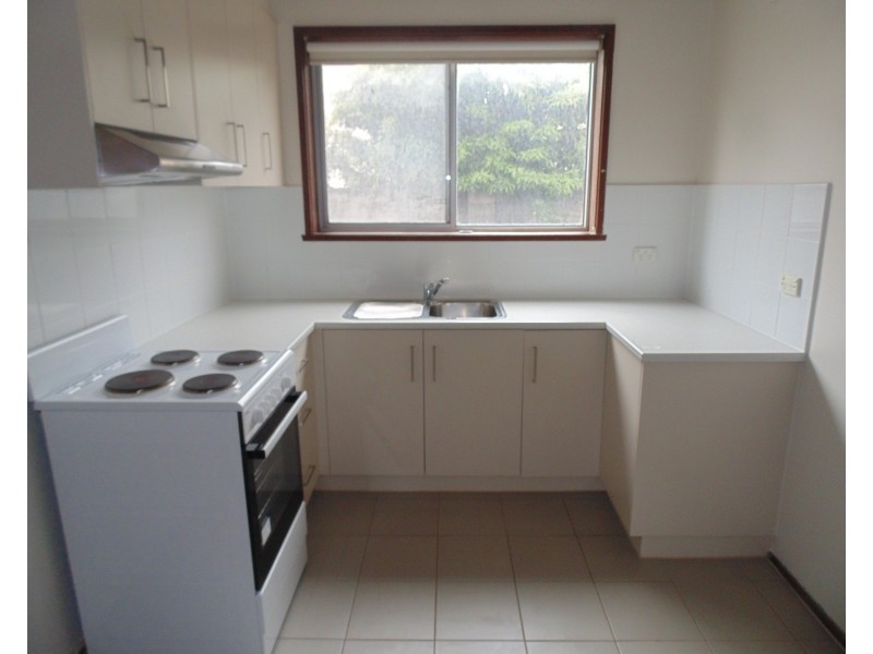 1/94  Herbert Street, Dandenong VIC 3175