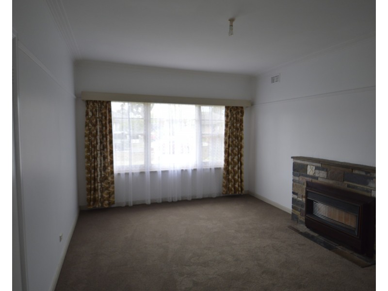 18 Oswald Street, Dandenong VIC 3175