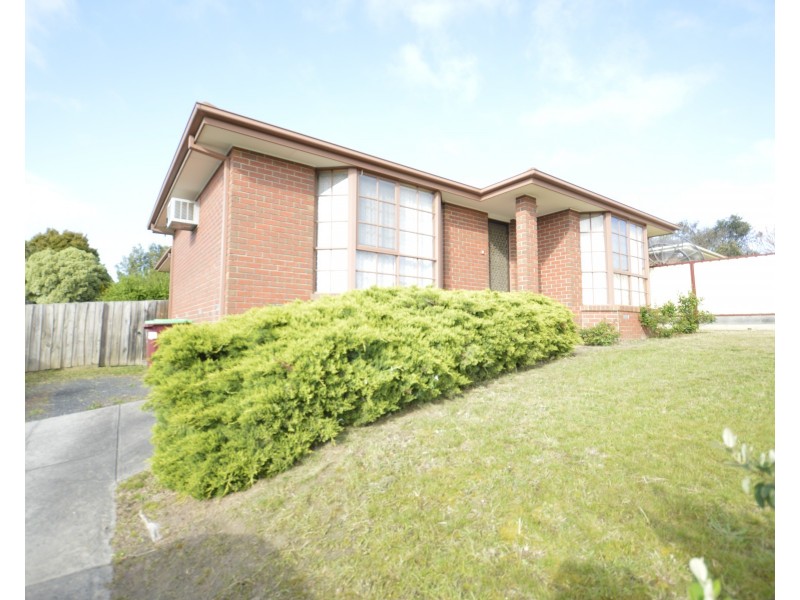 8 Thomas Mitchell Drive, Endeavour Hills VIC 3802