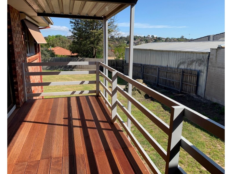 11 Peebles Street, Endeavour Hills VIC 3802