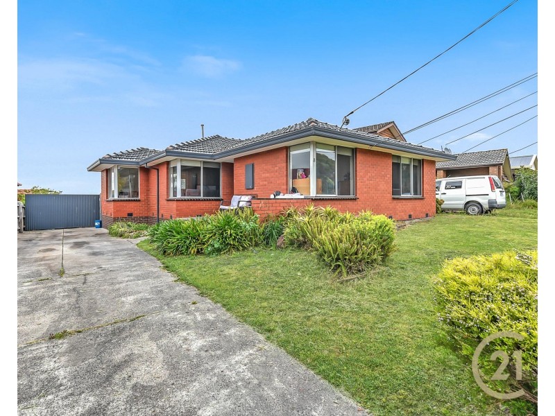 8 Illawarra Crescent, Dandenong North VIC 3175