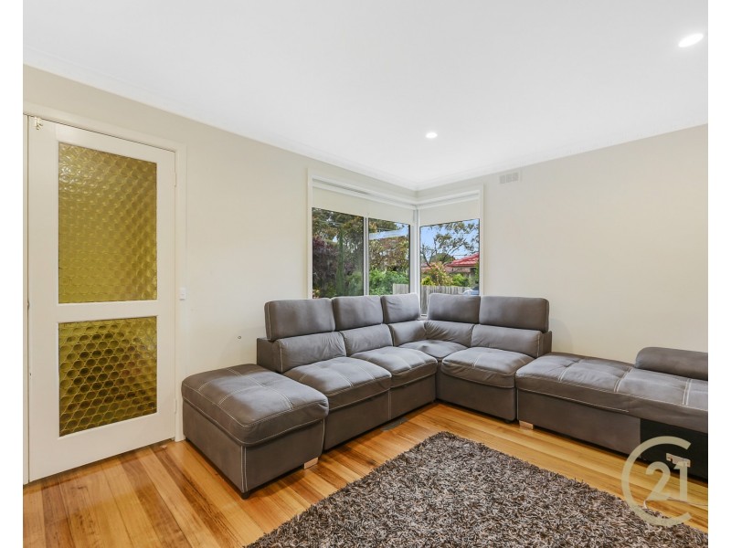 8 Illawarra Crescent, Dandenong North VIC 3175