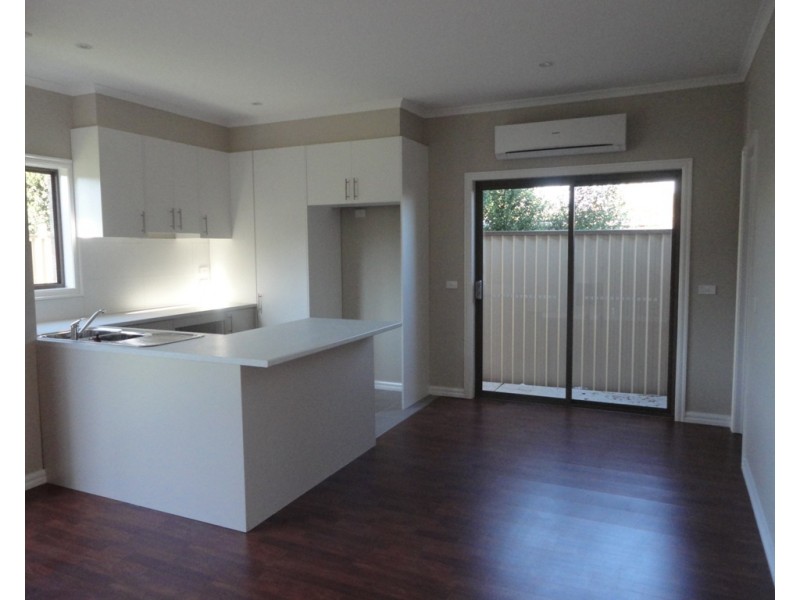 3/31  Burrows Avenue, Dandenong VIC 3175