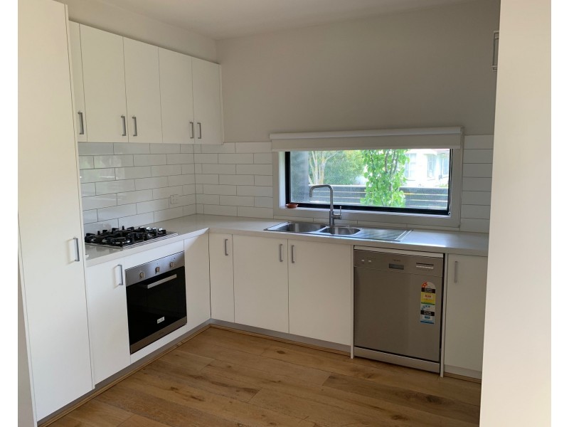 19 Queens Street, Dandenong North VIC 3175