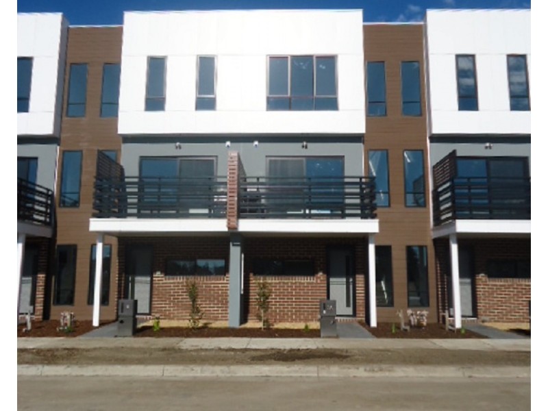 8A  Hornsby Street, Dandenong VIC 3175