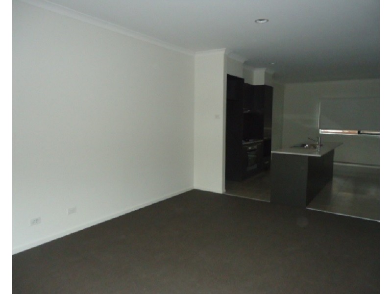8A  Hornsby Street, Dandenong VIC 3175