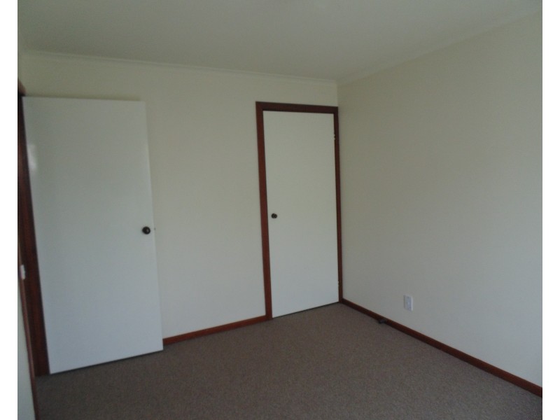 8 Ann Street, Dandenong VIC 3175