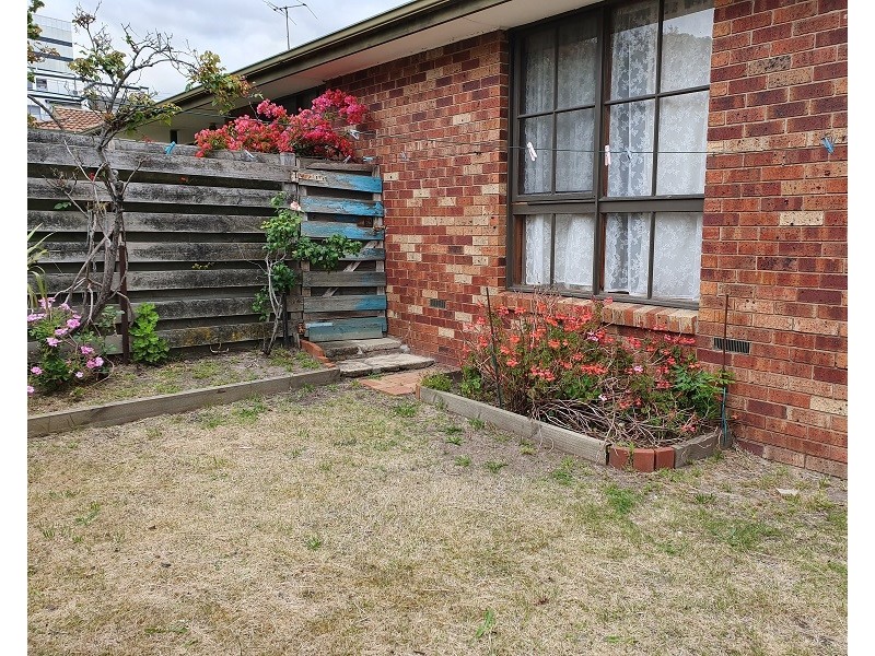 1/7-11 Hutton Street, Dandenong VIC 3175