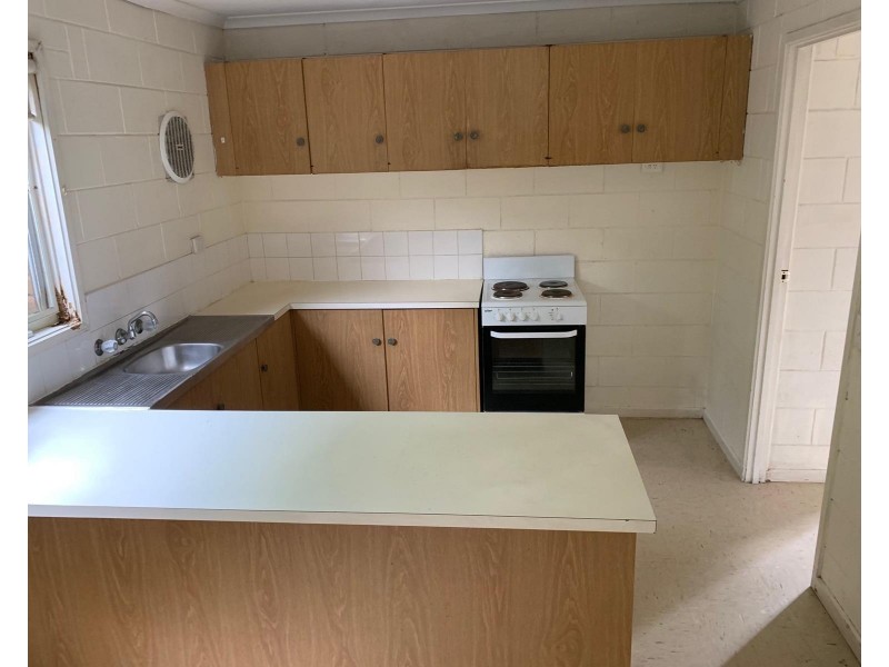 4/23 Potter Street, Dandenong VIC 3175