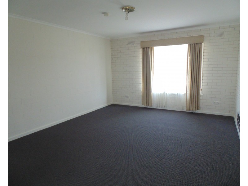 12/112-114 Princes Highway, Dandenong VIC 3175