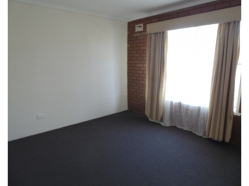 12/112-114 Princes Highway, Dandenong VIC 3175