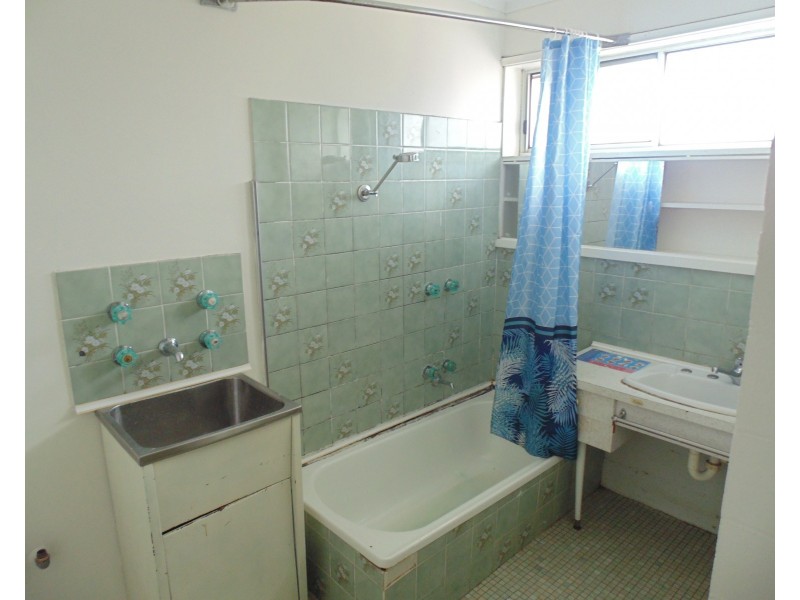 12/112-114 Princes Highway, Dandenong VIC 3175