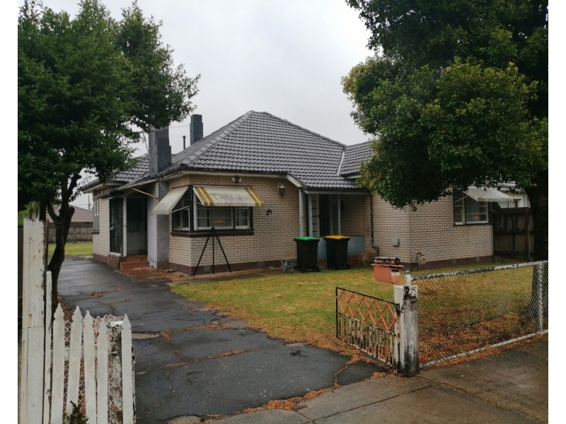 28 Wedge Street, Dandenong VIC 3175