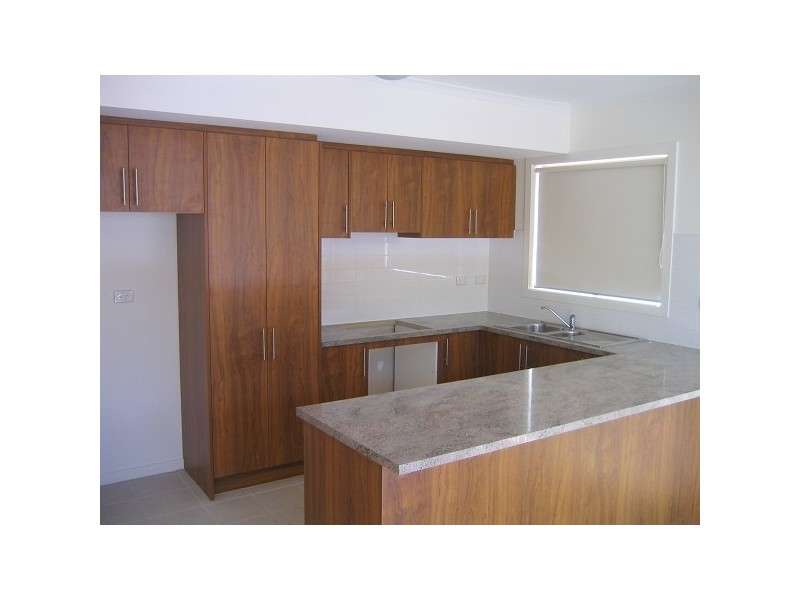 2/9 King Street, Dandenong VIC 3175