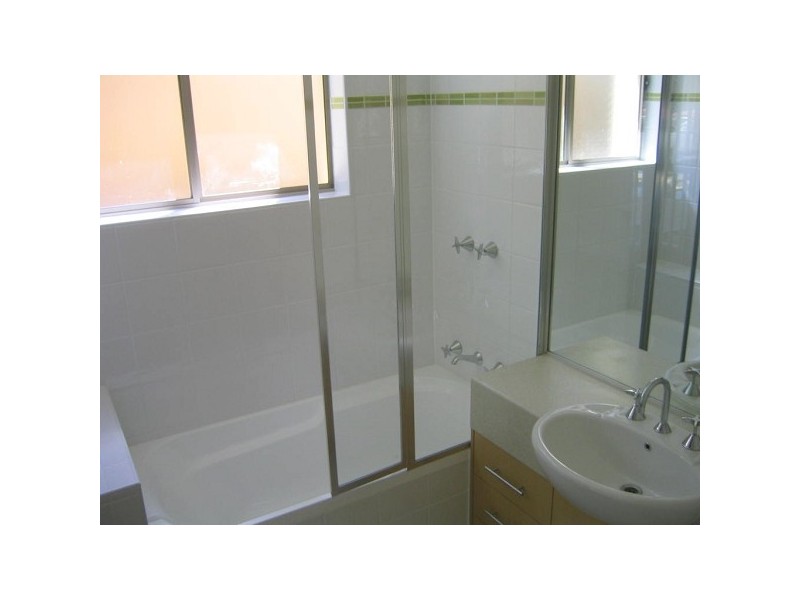 1/9 King Street, Dandenong VIC 3175