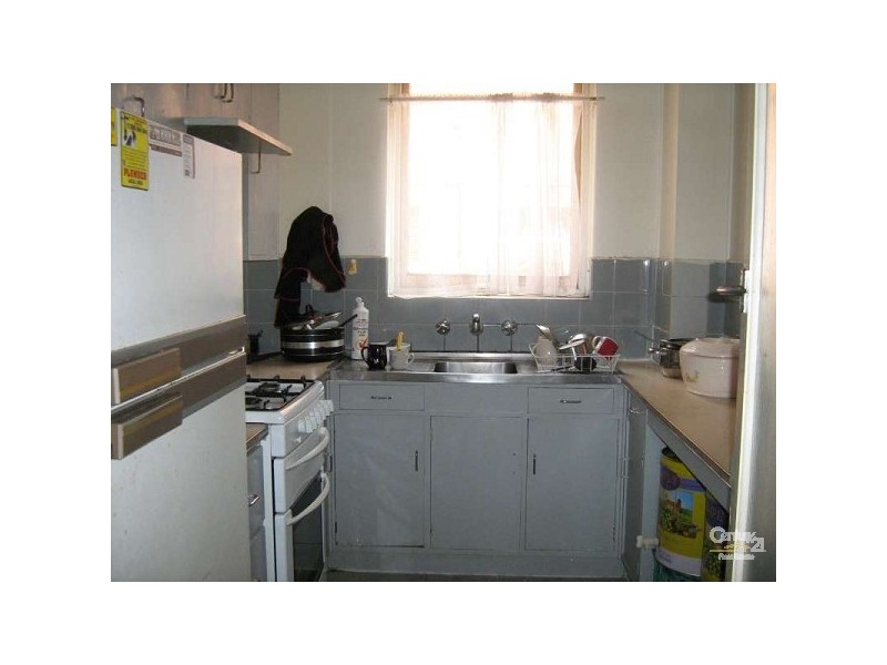 2/28 Kelvinside Road, Noble Park VIC 3174