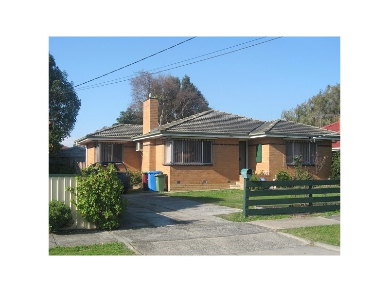 48 Lurline Street, Cranbourne VIC 3977