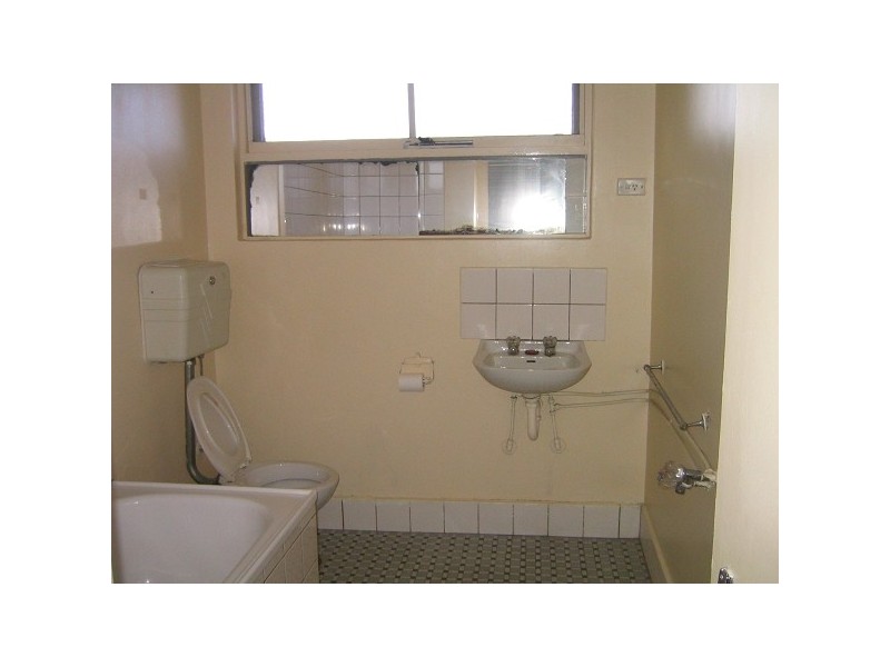 3/111 Kelvinside Road, Noble Park VIC 3174