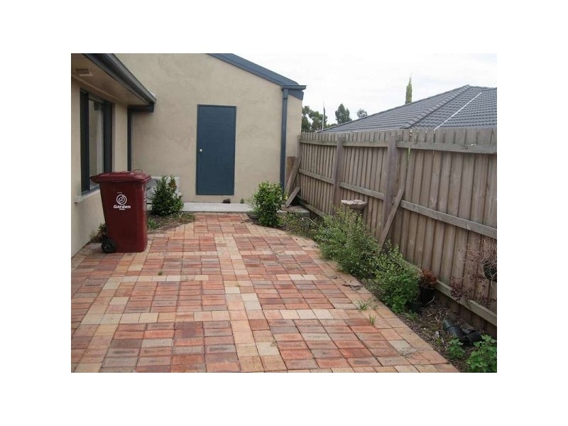 3/1-3 Bloomfield Road, Noble Park VIC 3174