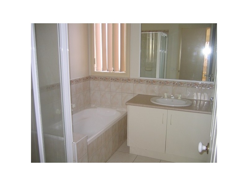 2/24 French Street, Noble Park VIC 3174