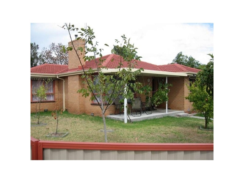 25 Bloomfield Road, Noble Park VIC 3174