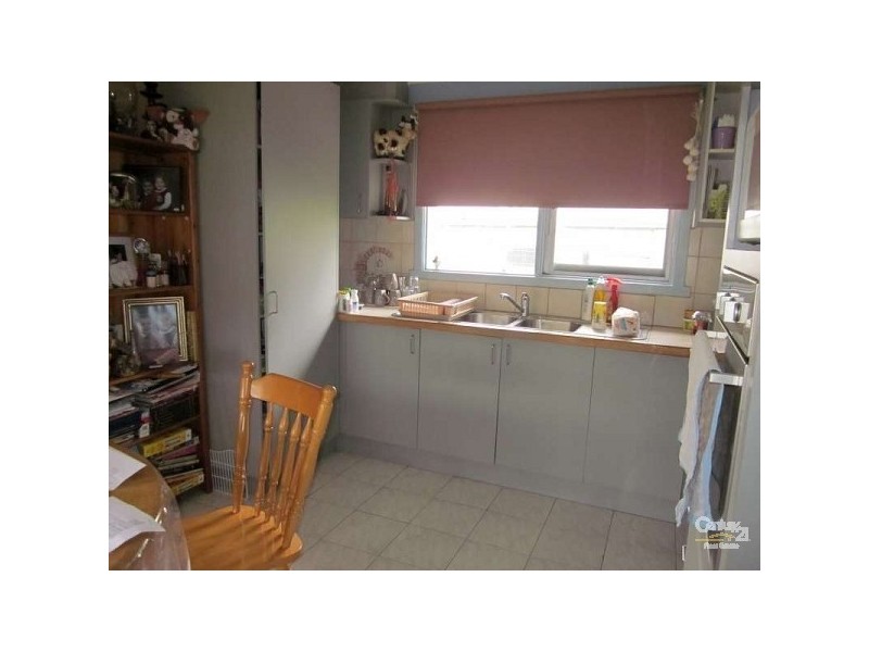 25 Bloomfield Road, Noble Park VIC 3174