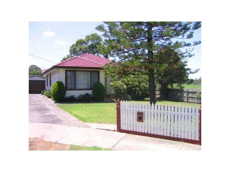 25 Bess Court, Dandenong VIC 3175