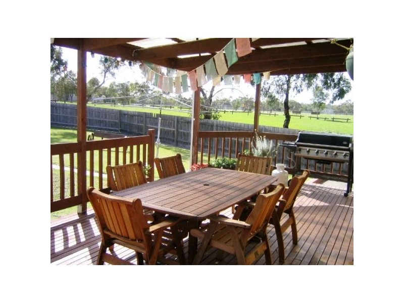 25 Bess Court, Dandenong VIC 3175