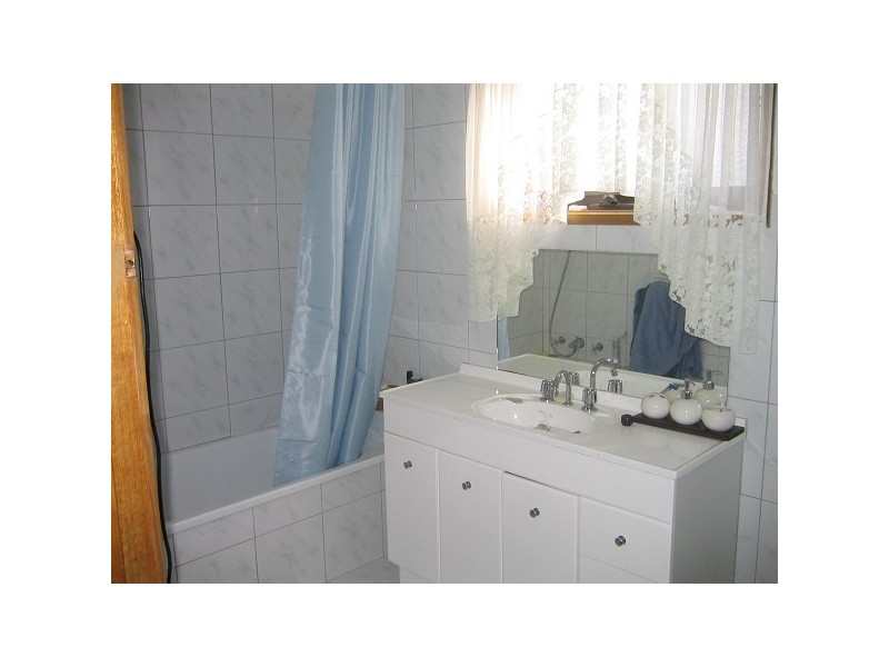 25 Oakwood Drive, Keysborough VIC 3173