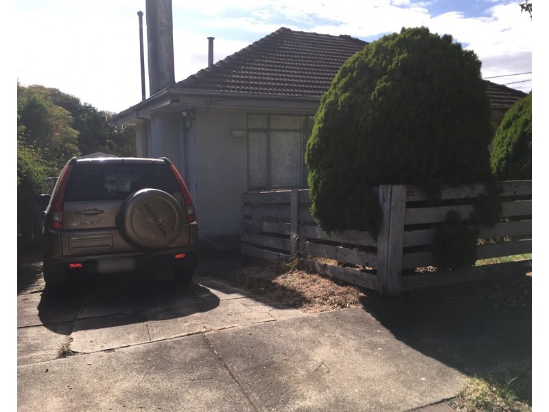 14 Lexton Avenue, Dandenong VIC 3175