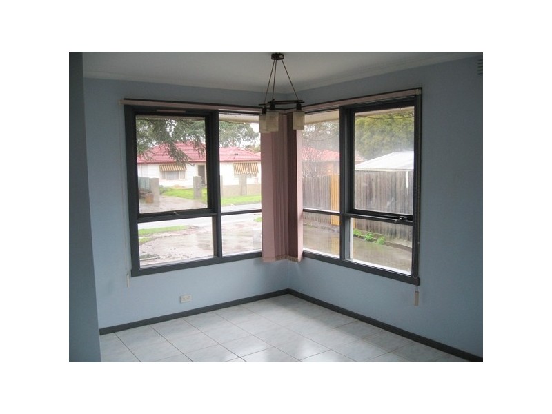 52 Arnold Street, Noble Park VIC 3174