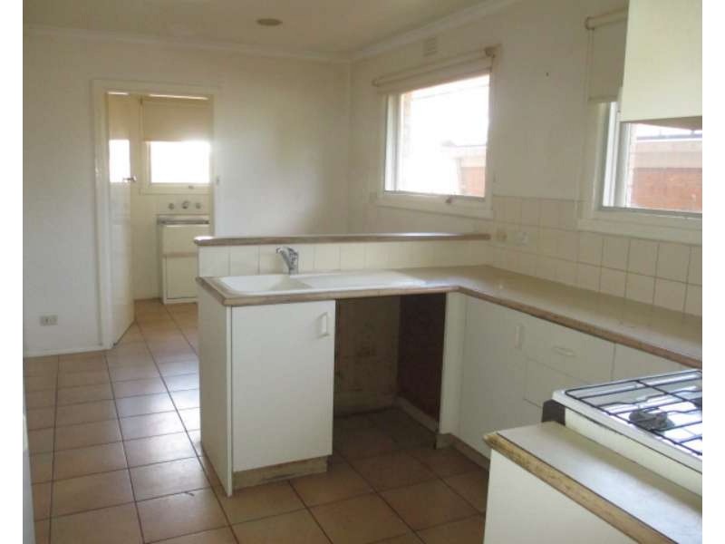 16 Holmes Street, Noble Park VIC 3174