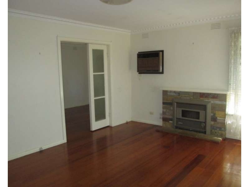 16 Holmes Street, Noble Park VIC 3174